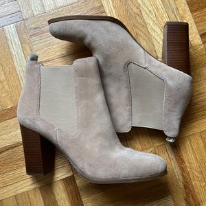 Michael Michael Kors heeled booty 9.5 blush neutral